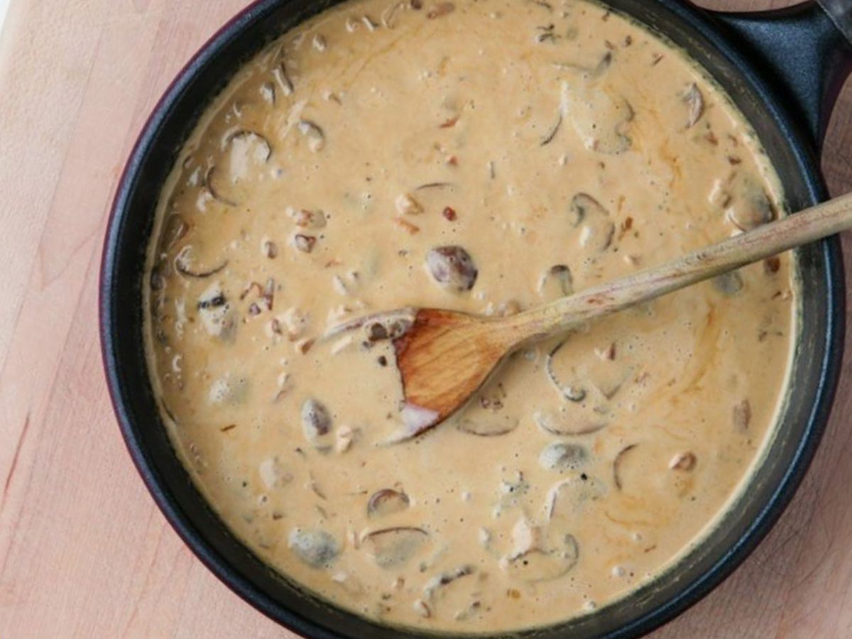 Diane Sauce with Mushrooms